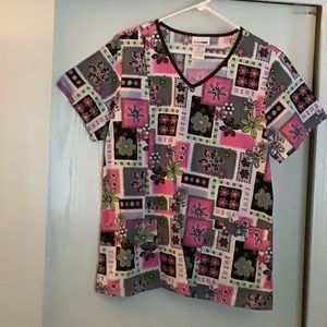 Scrubstar women’s scrub top